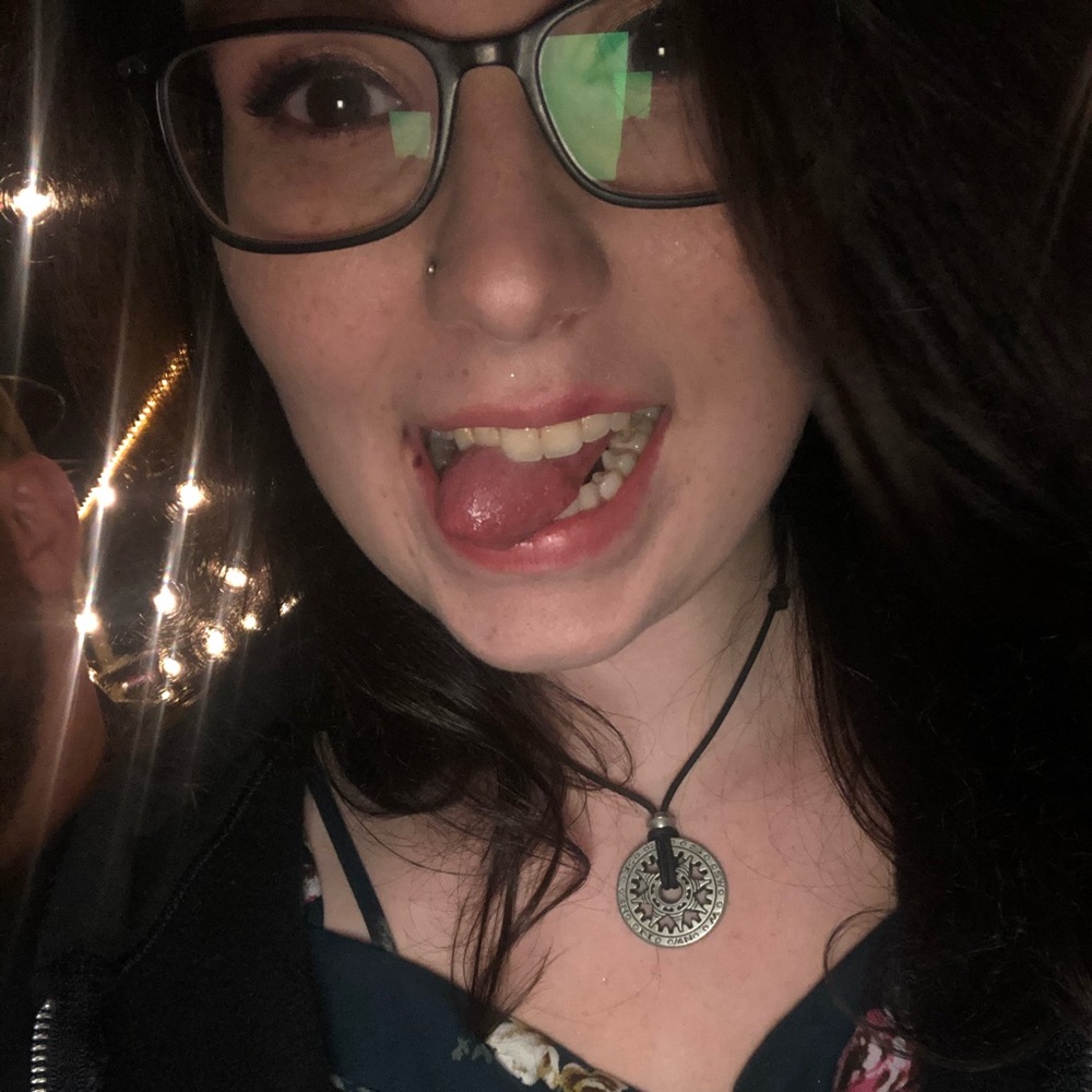 Meet your Posher, Meagan